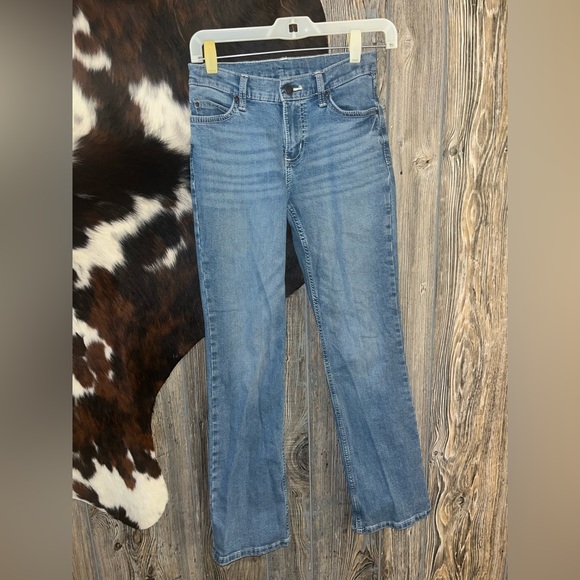 Wrangler girls size 10 blue jean bootcut with pink Aztec stitching on pocket - Picture 1 of 7